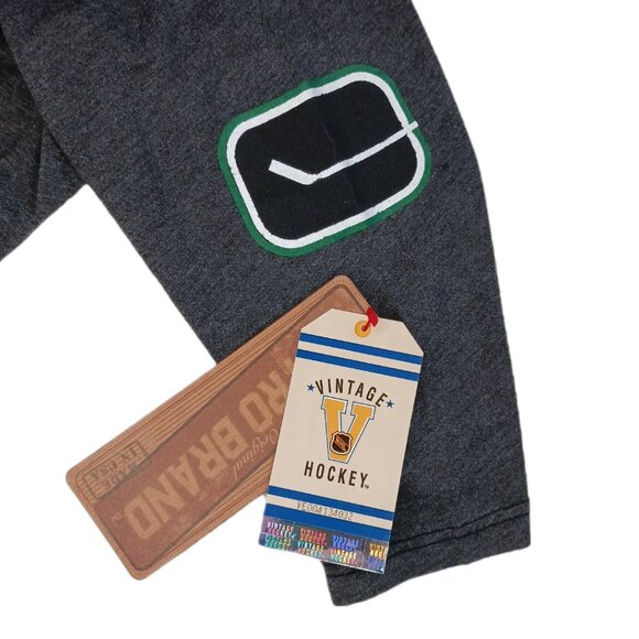 Retro Brand Vancouver Canucks Womens Small T Short Gray 3/4 Sleeve Vintage Style - Picture 6 of 7